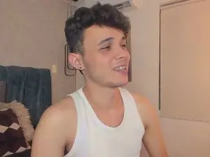 Cam4 Watch Live Sex Cams of Alhan_Twink