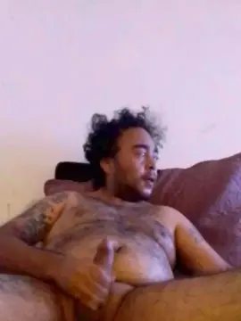 Cam4 Free Live Porn of guillehot34sexy