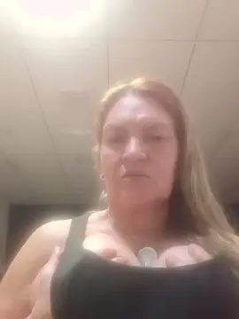 Cam4 Adult Webcam of lindanina1