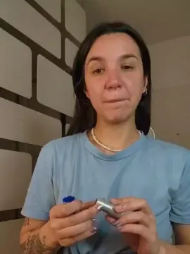 Cam4 Adult Video Chat of feliciabruna