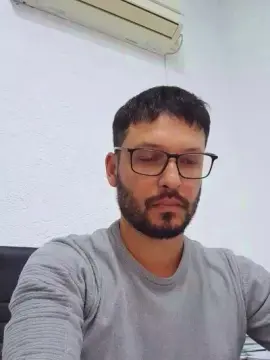 Cam4 Live Porn of alvarengafun