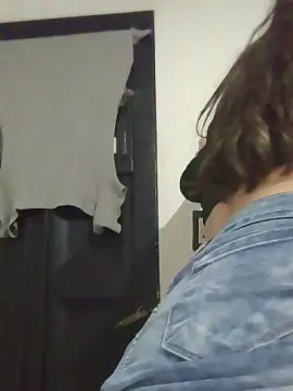 Cam4 Live Sex of LuzM