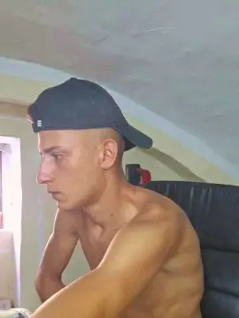 Cam4 Private Sex Chat of robinodxxx