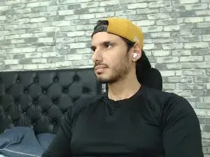 Cam4 Free Porn Cam of Tyler_dn