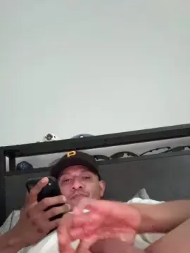 Cam4 Live Sex of SecretDesire69