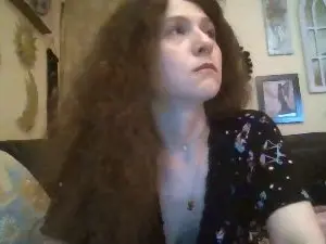 Cam4 Watch Live Sex Cams of QueenCrimson