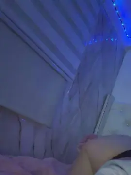Cam4 Free Porn Cam of Caramelo0