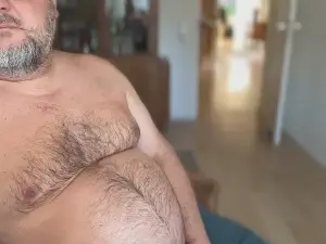 Cam4 Sex Cam of bearlover38