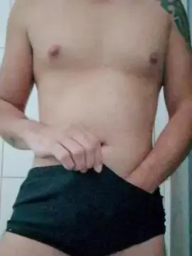 Cam4 Live Sex of Cminhoneiro1992