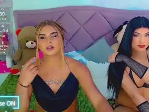 Cam4 Free Live Porn of RealLovers_
