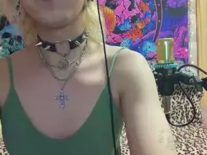 Cam4 Live Sex of TrudieFreimuth