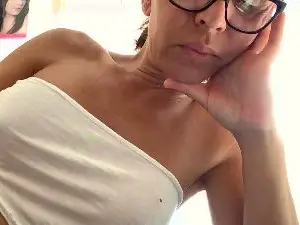 Cam4 Live Sex Cam of letoile82