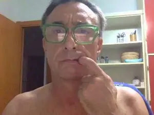 Cam4 Live Sex of ortijah
