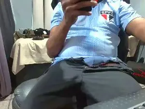 Cam4 Live Sex of ElBigCock_SP