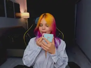 Cam4 Live Porn of EnergyBunny_1