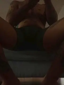 Cam4 Live Porn of cmejia_hot