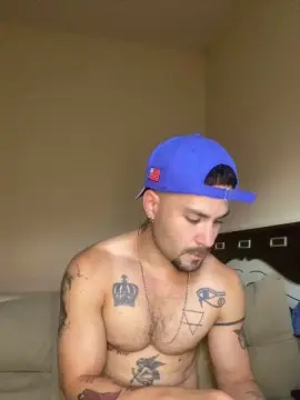 Cam4 Free Live Porn of pedro5946