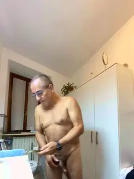 Cam4 Live Sex Cam of Milk1958