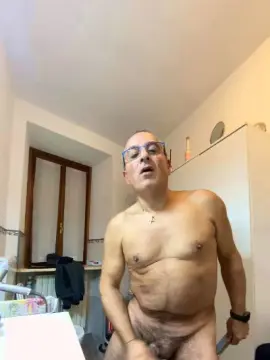 Cam4 Live Porn of Milk1958