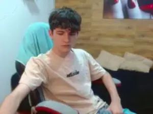 Cam4 Watch Live Sex Cams of trevor_mob