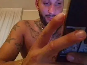 Cam4 Sex Chat of ubiXhot