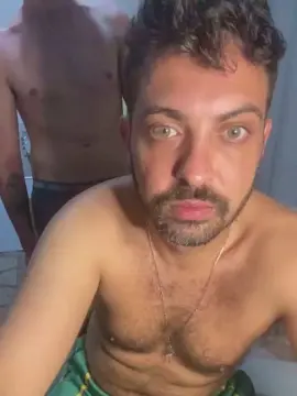Cam4 Free Live Porn of felix757