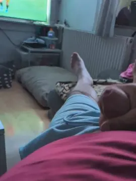 Cam4 Live Sex of tommynrw74