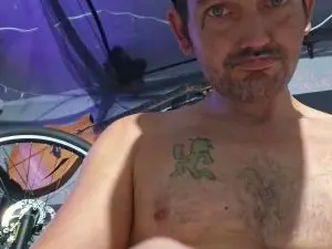 Cam4 Free Live Porn of Dirtymoney425