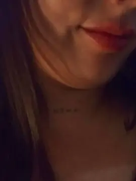 Cam4 Free Live Porn of Lupita74