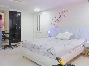 Cam4 Live Sex of charolbruce_1