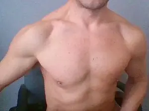 Cam4 Live Sex of Chart1985