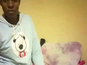 Cam4 Free Porn Cam of Lunah_kittty