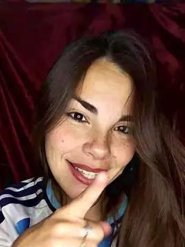 Cam4 Live Sex Cam of Desiree025