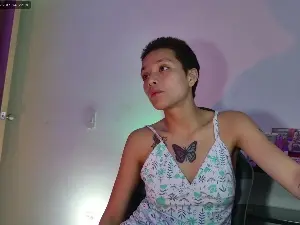 Cam4 Nude Webcam of malikaxnoor