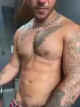 Cam4 Live Sex of adamcastxx