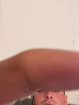 Cam4 Free Porn Cam of ferreralbertca1