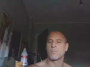 Cam4 Free Live Porn of skunn