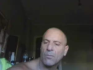Cam4 Live Sex Cam of skunn