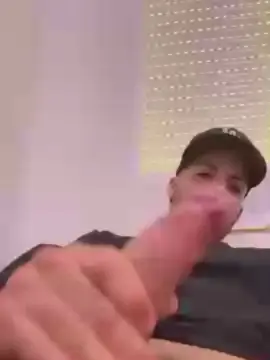 Cam4 Free Porn Cam of Joven25pollon