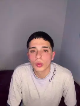 Cam4 Free Porn Cam of Thomikaty98
