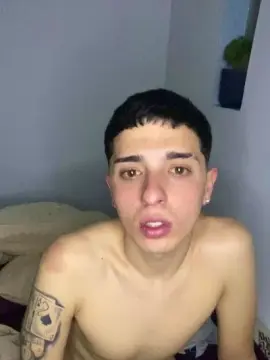 Cam4 Private Sex Chat of Thomikaty98