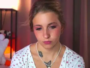 Cam4 Free Porn Cam of EllamaeWerley