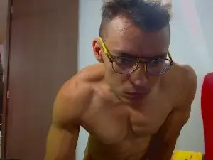 Cam4 Live Porn of GYMXXXBOY
