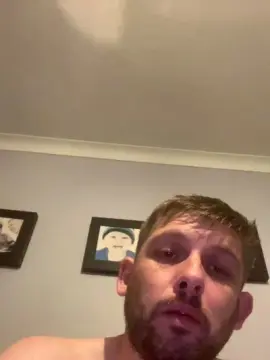 Cam4 Live Porn of skuzzy244
