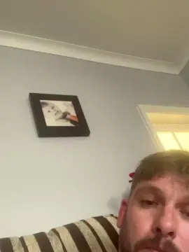 Cam4 Live Sex Cam of skuzzy244