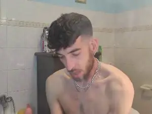 Cam4 Free Porn Cam of Meastroboris95