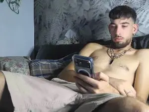 Cam4 Adult Webcam of Meastroboris95