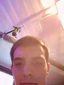 Cam4 Nude Webcam of Kingunner18