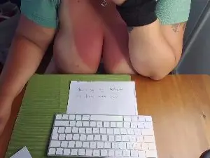 Cam4 Best Webcam of CurvyBella_XX