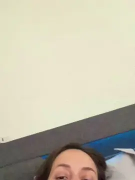 Cam4 Live Sex Cam of renattabigboobs